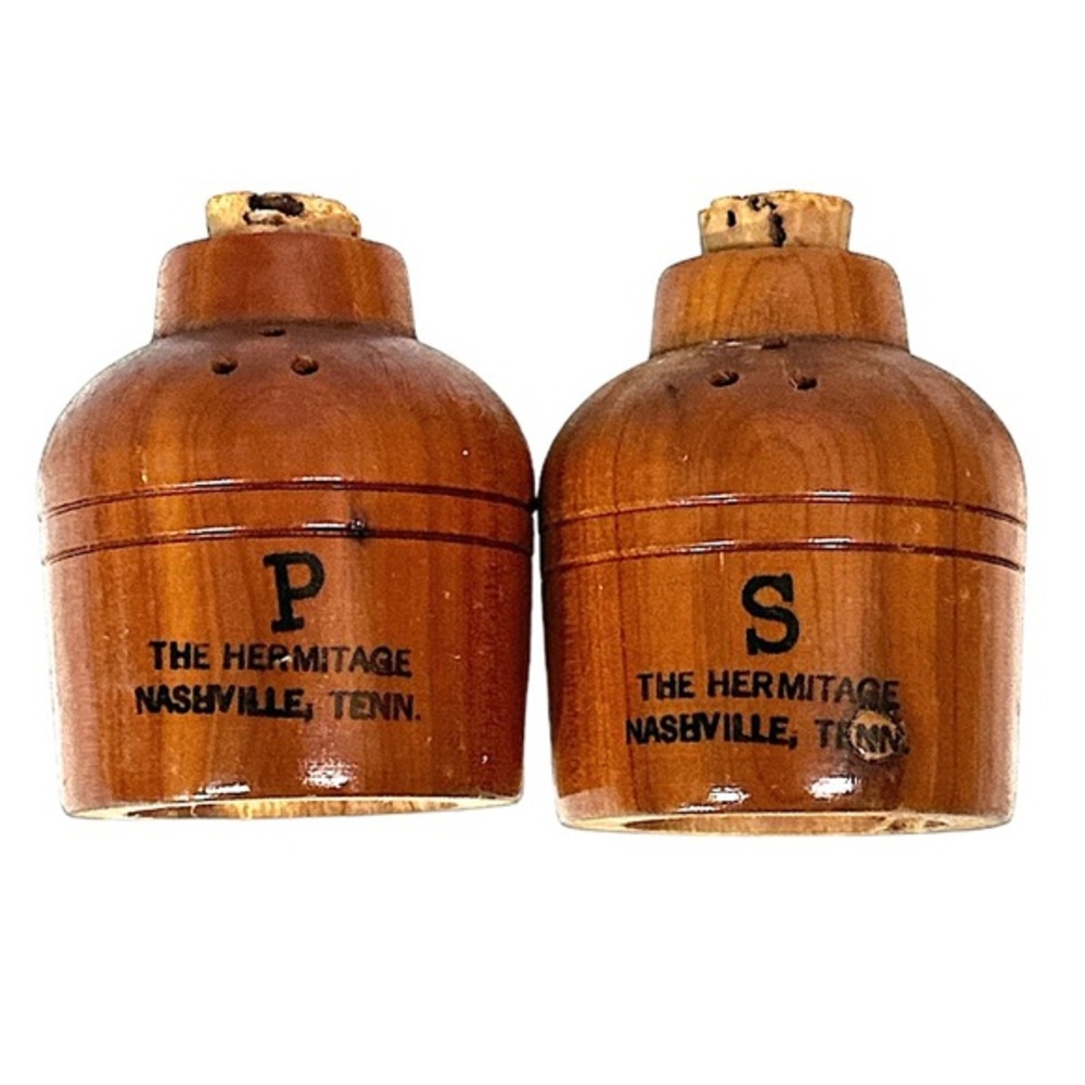 Vintage Moonshine‎ Jug The Hermitage Nashville salt & pepper shakers novelity